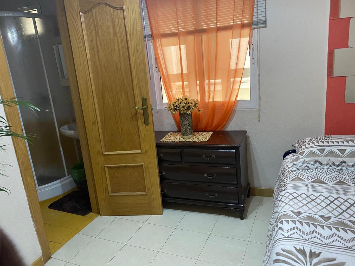 Guest House Del Sol Аліканте Екстер'єр фото
