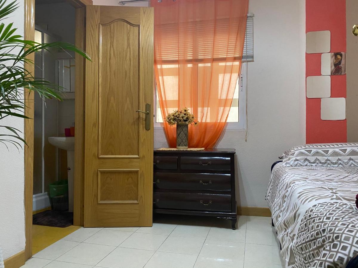 Guest House Del Sol Аліканте Екстер'єр фото