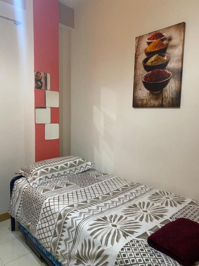 Guest House Del Sol Аліканте Екстер'єр фото